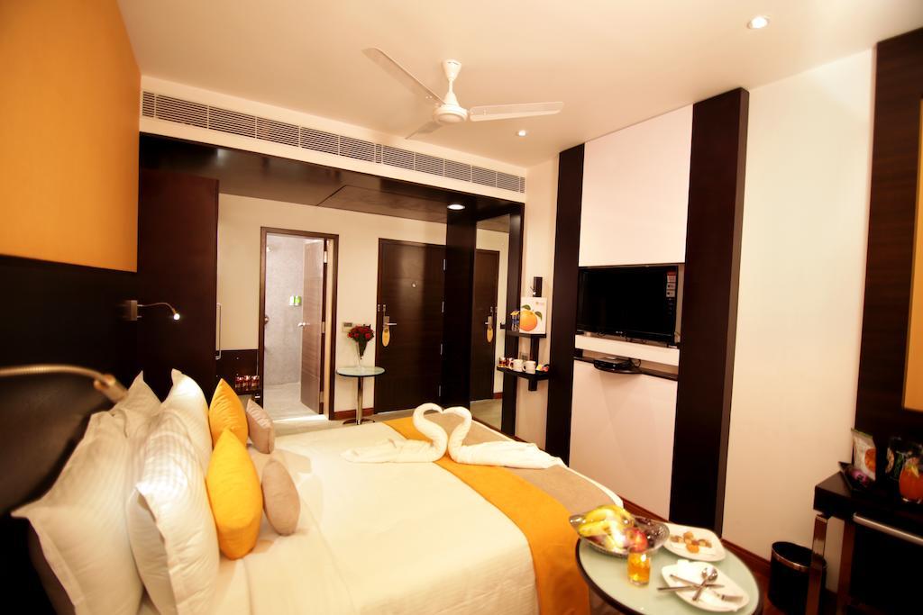 Astoria Hotels Madurai Extérieur photo