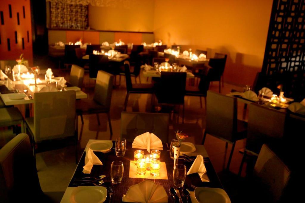 Astoria Hotels Madurai Extérieur photo