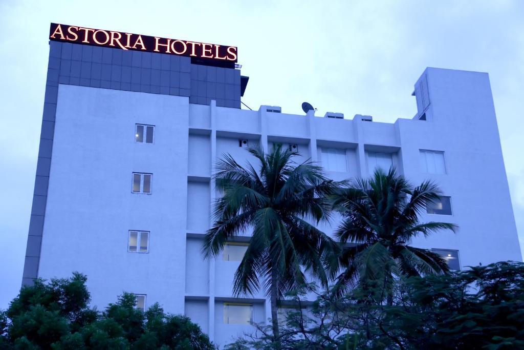 Astoria Hotels Madurai Extérieur photo